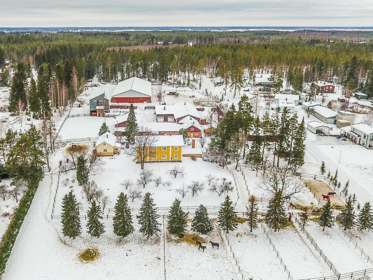 Siirilaen Tila Casa de hóspedes Seinäjoki Exterior foto